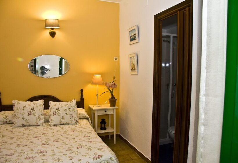 اتاق استاندارد یک نفره, Hostal El Faro