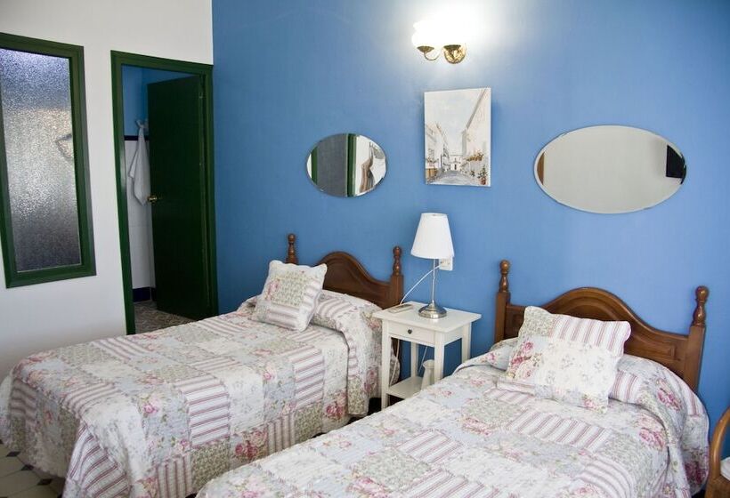 3-Bett-Standardzimmer, Hostal El Faro