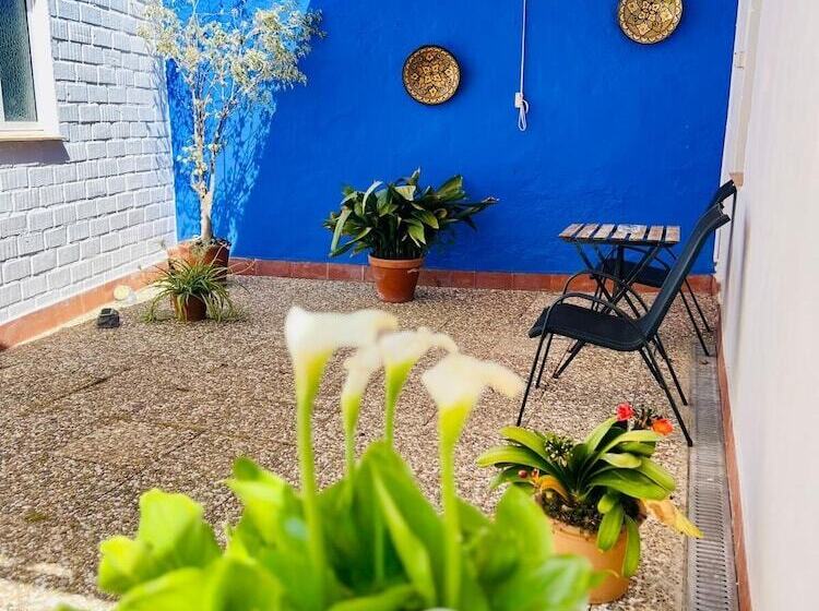 スタンダードルーム, Hostal El Faro