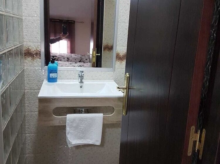 اتاق استاندارد یک نفره, Hostal Malaga