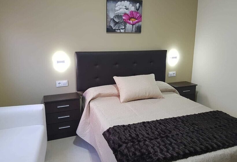 اتاق استاندارد یک نفره, Hostal Malaga