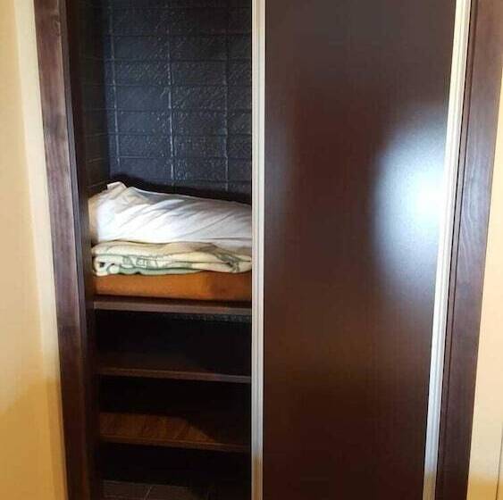 اتاق استاندارد یک نفره, Hostal Malaga