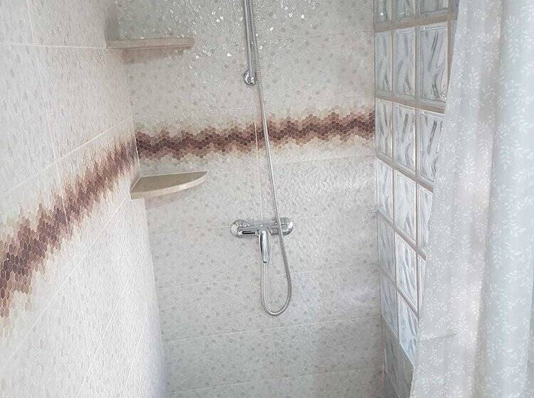 اتاق استاندارد یک نفره, Hostal Malaga