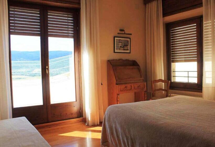 اتاق سوپریور, Hostal Rita Belvedere