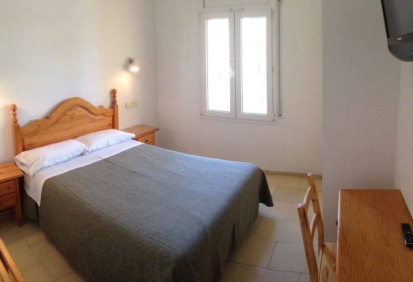 Chambre Standard, Hostal Rom