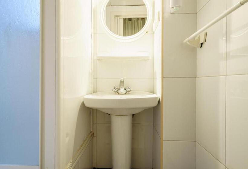 اتاق استاندارد اینتریور, Hostal Austria