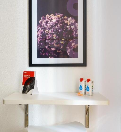 اتاق استاندارد با بالکن, Hostal Austria