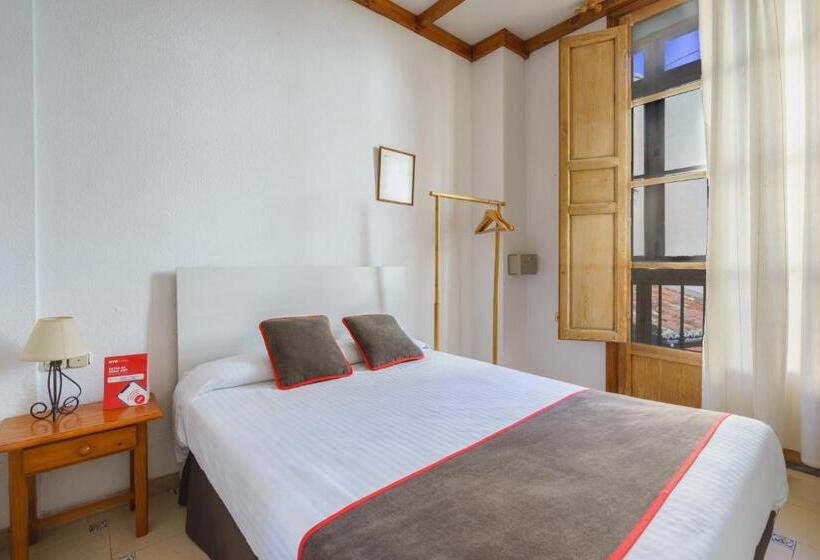 اتاق استاندارد با بالکن, Hostal Austria