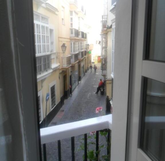 اتاق استاندارد چهار تخته, Hostal Centro Sol