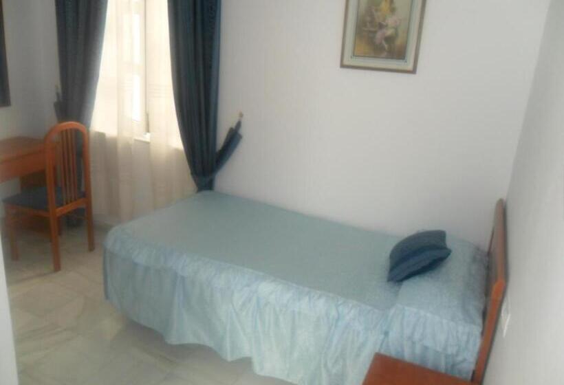 اتاق استاندارد چهار تخته, Hostal Centro Sol