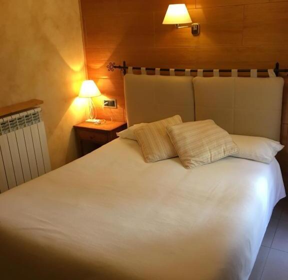 اتاق استاندارد, Hostal La Placeta