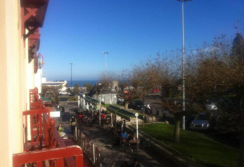 اتاق اساندارد با چشم‌انداز جانبی به دریا, Hosteria Santander