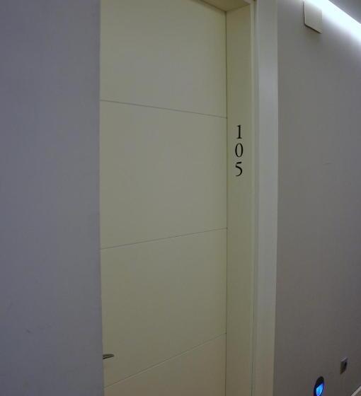 اتاق اکونومی, Hosteria Santander