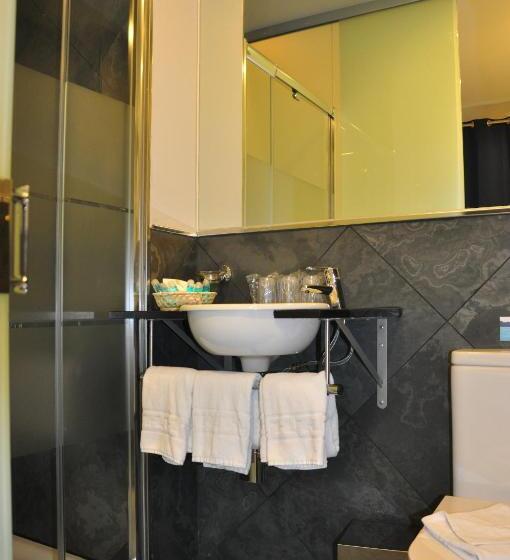 اتاق استاندارد سه نفره, Hosteria Santander