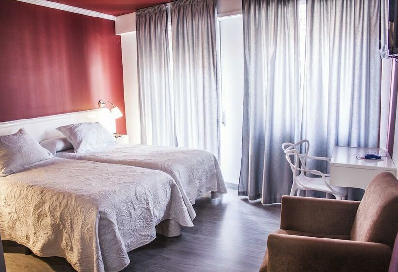 Номер Стандарт, Nest Style Santiago