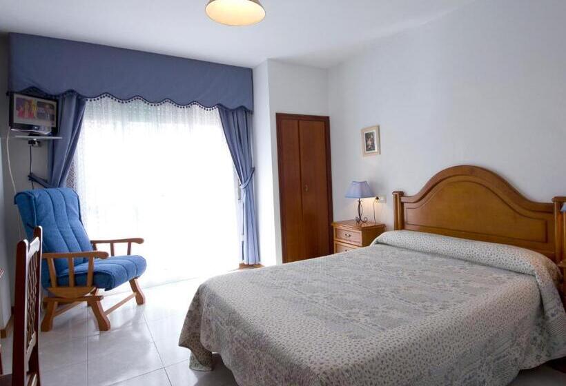 اتاق استاندارد, Restaurante Xaneiro