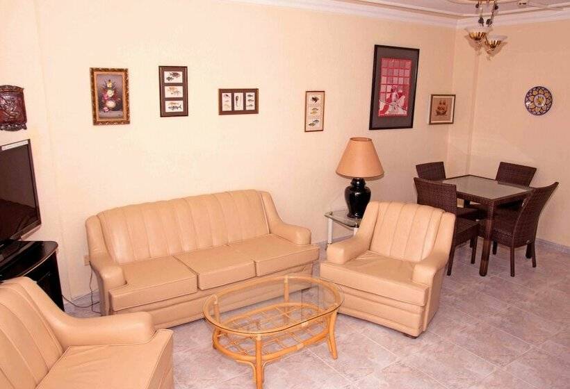 Habitación Estándar, Rey Carlos