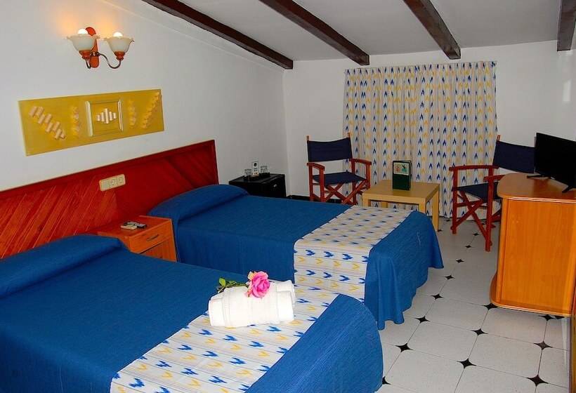 Chambre Standard, Hostal Ca'n Tiu