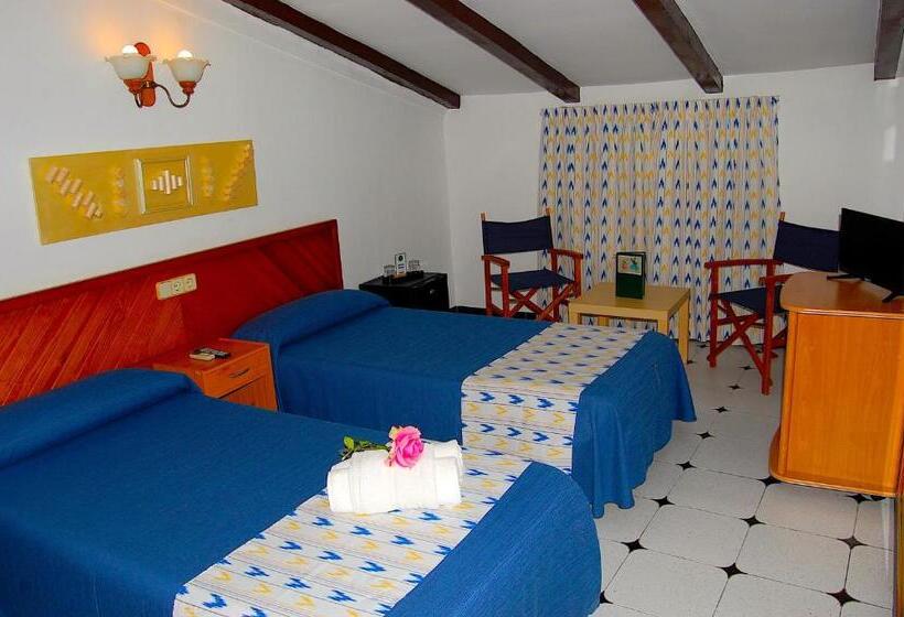 اتاق استاندارد, Hostal Ca'n Tiu