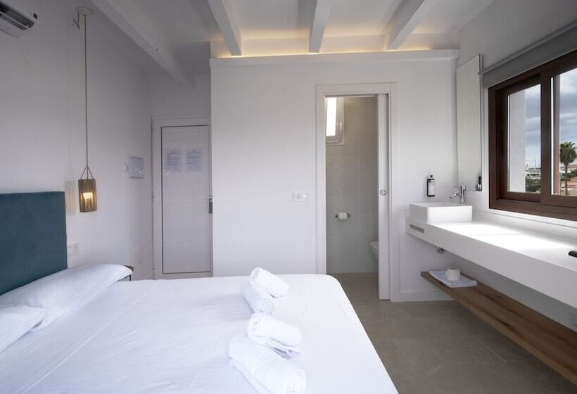 Superior Room, Castell De Lo