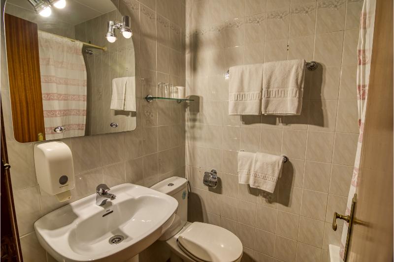 スタンダードシングルルーム, Hostal La Isla