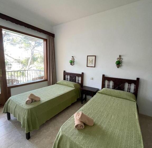 اتاق استاندارد با چشم‌انداز دریا, Hostal Palmaria
