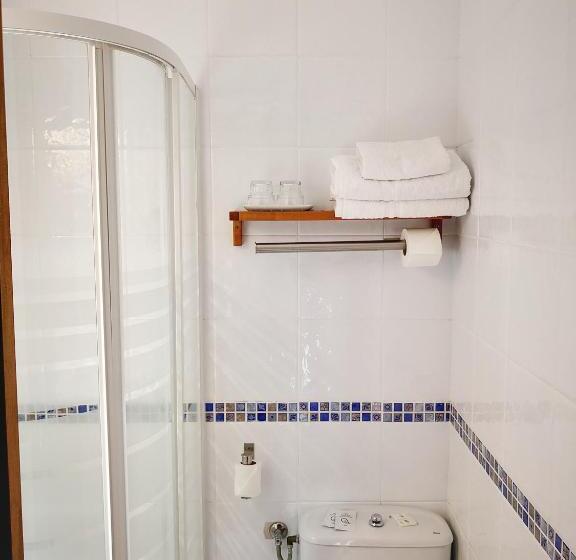 اتاق استاندارد یک نفره, Hostal Alcántara