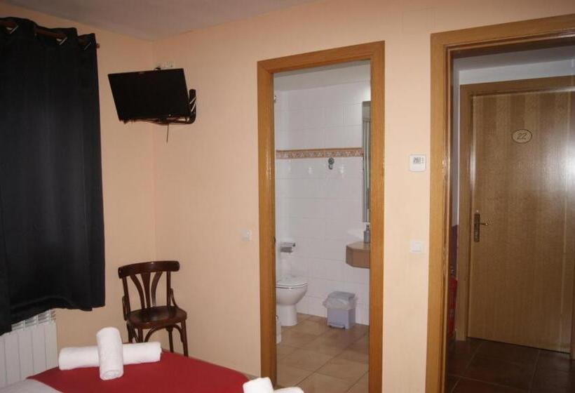 اتاق استاندارد, Hostal Cal Batista