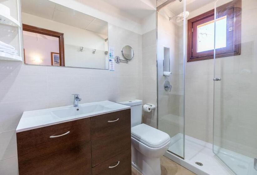 اتاق استاندارد, Hostal Doris   Adults Only