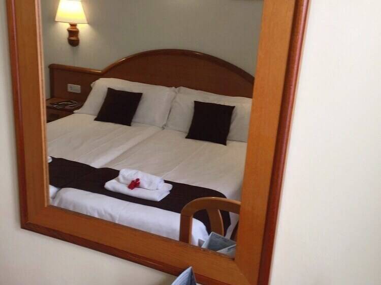 اتاق استاندارد, Hostal Doris   Adults Only