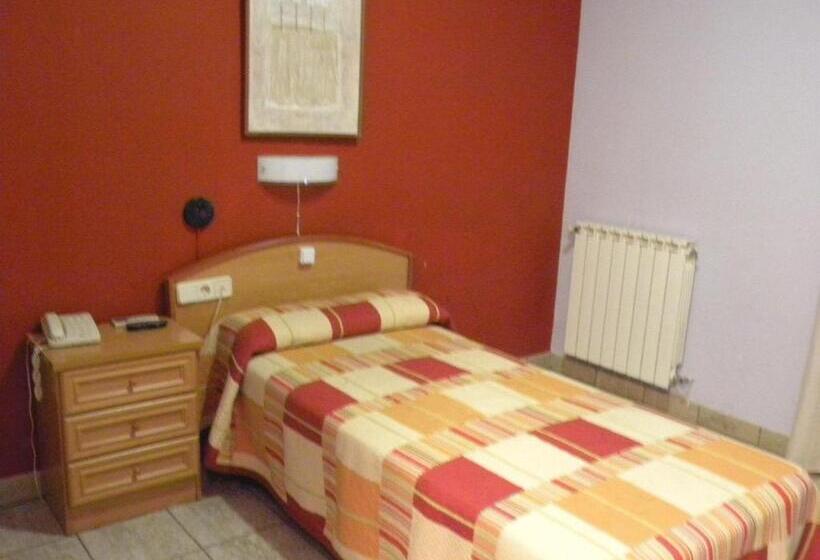 اتاق استاندارد یک نفره, Hostal Las Fuentes