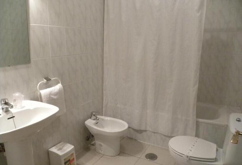 اتاق استاندارد, Hostal Las Fuentes