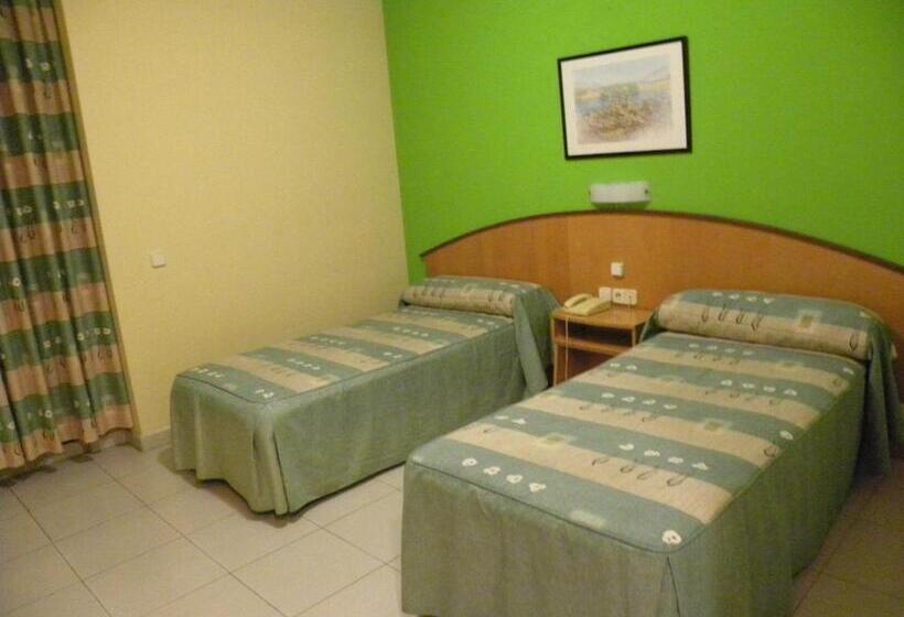 اتاق استاندارد, Hostal Las Fuentes
