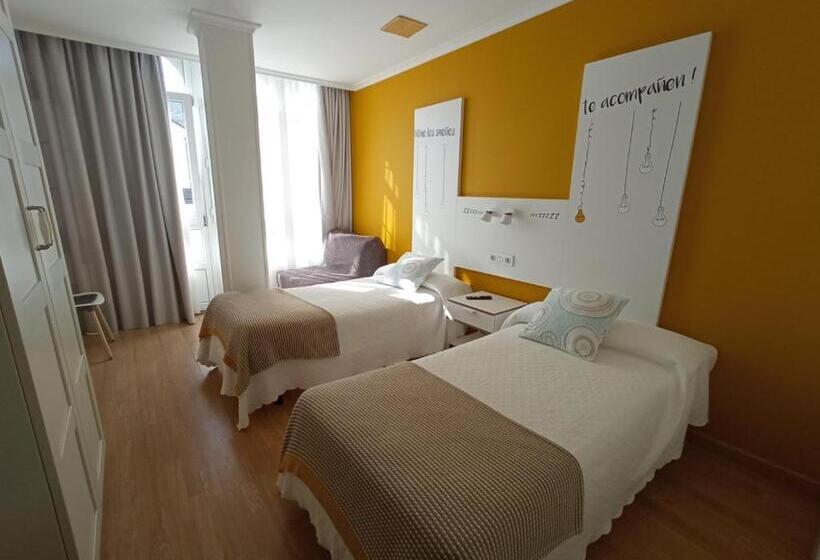اتاق استاندارد یک نفره, Mariquito
