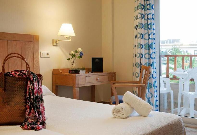 Standard Room, Voramar  Emar S