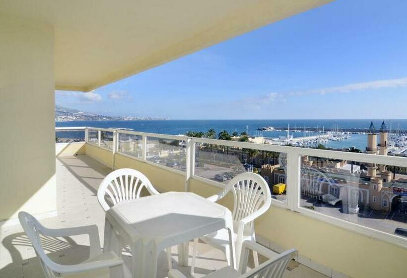 带2个卧室带海景的公寓, Apartamentos Pyr Fuengirola