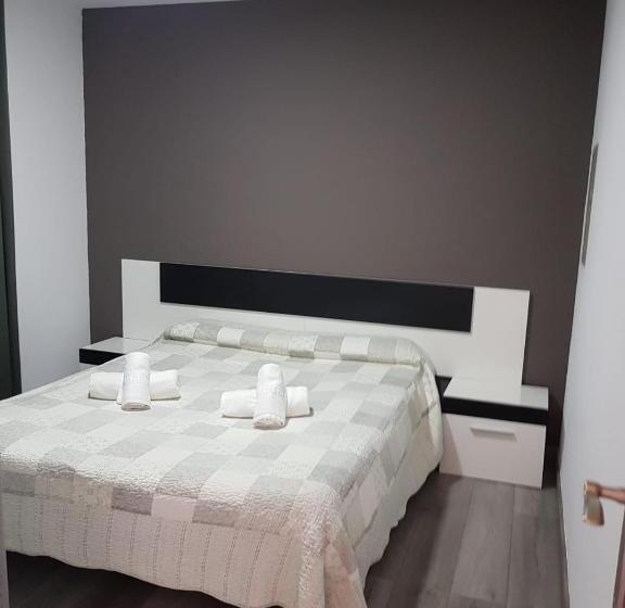 テラス付き１ベッドルームアパートメント, Hostal Termes
