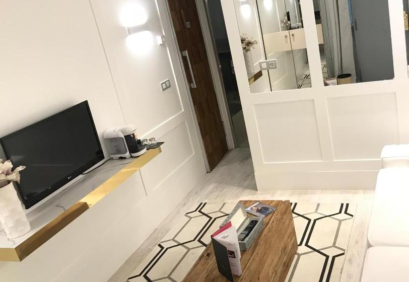 سوییت خانوادگی, Abalú Design Boutique Hotel Gran Via