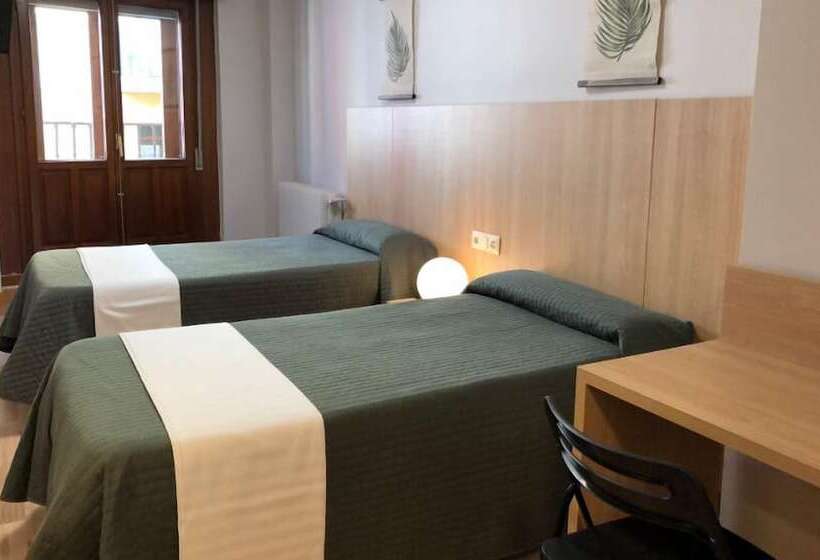 اتاق استاندارد, Bearan Bar & Rooms
