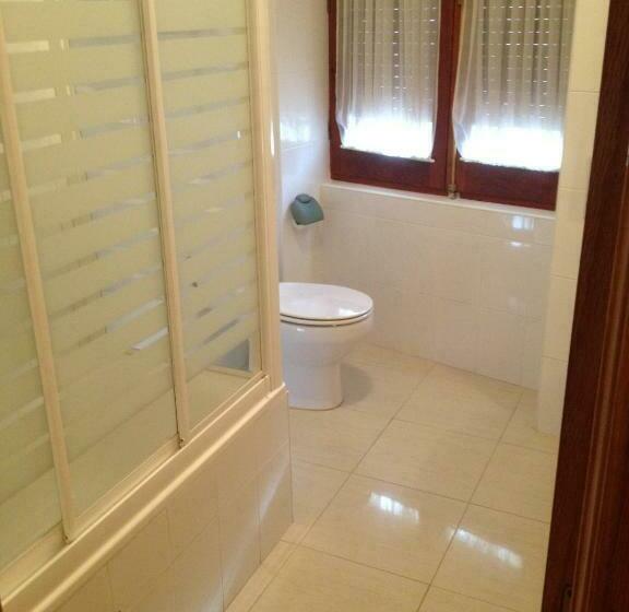 اتاق استاندارد, Hostal Cervantes
