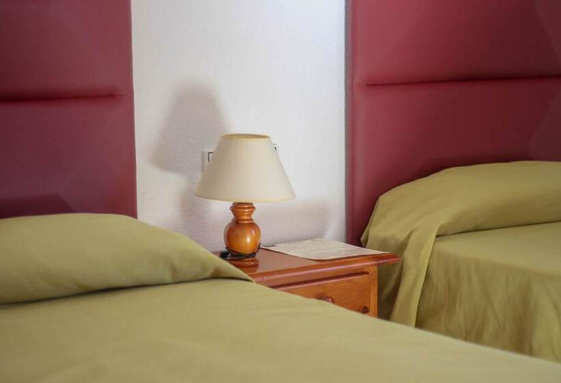 Chambre Basic, Hostal Esperanza