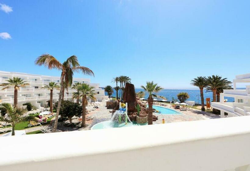 اتاق اساندارد با چشم‌انداز جانبی به دریا, Iberostar Selection Lanzarote Park