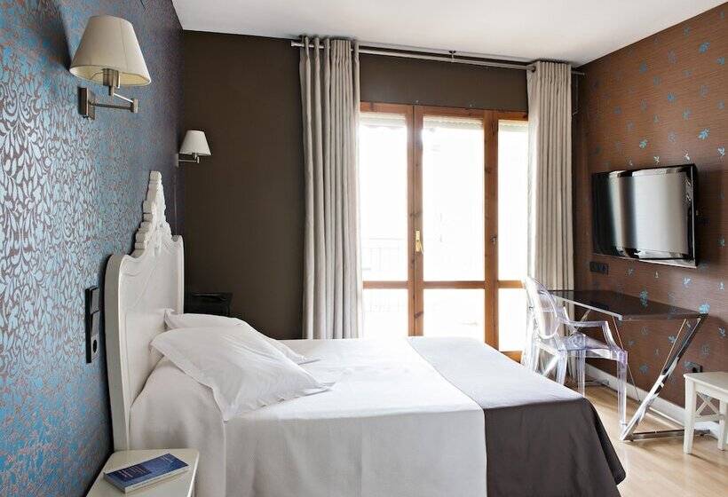 اتاق سوپریور, Hospedium Hostal Un Punto Chic