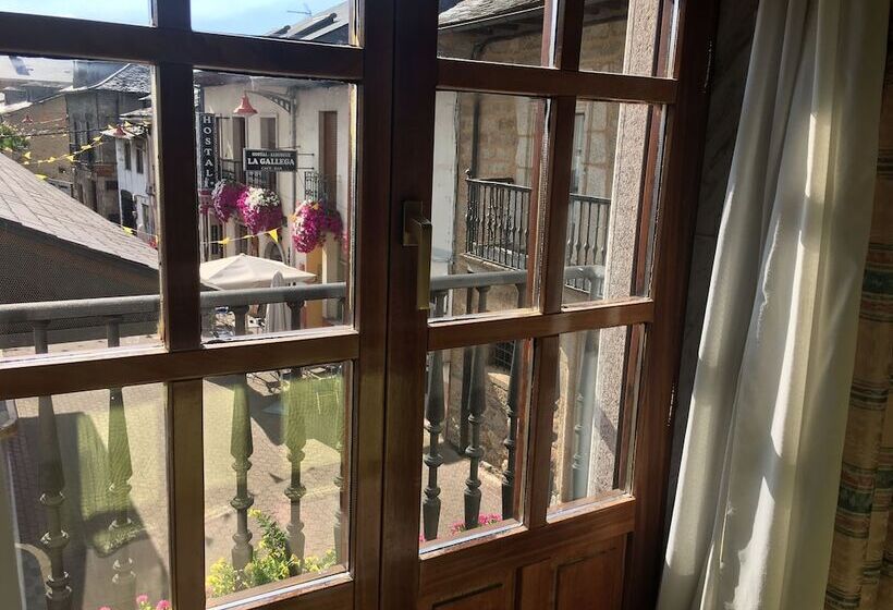 اتاق استاندارد یک نفره, Hostal Santa Maria