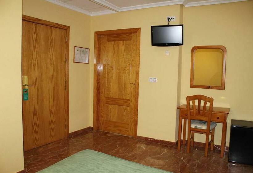 Standard Single Room, Albohera
