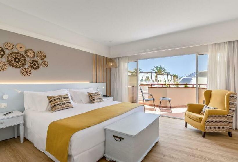 غرفة ديلوكس مزوَّدة بجاكوزي, Barcelo Corralejo Bay  Adults Only