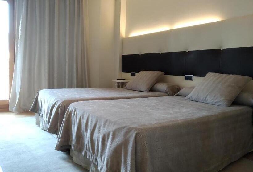 Chambre Standard, Campoamor