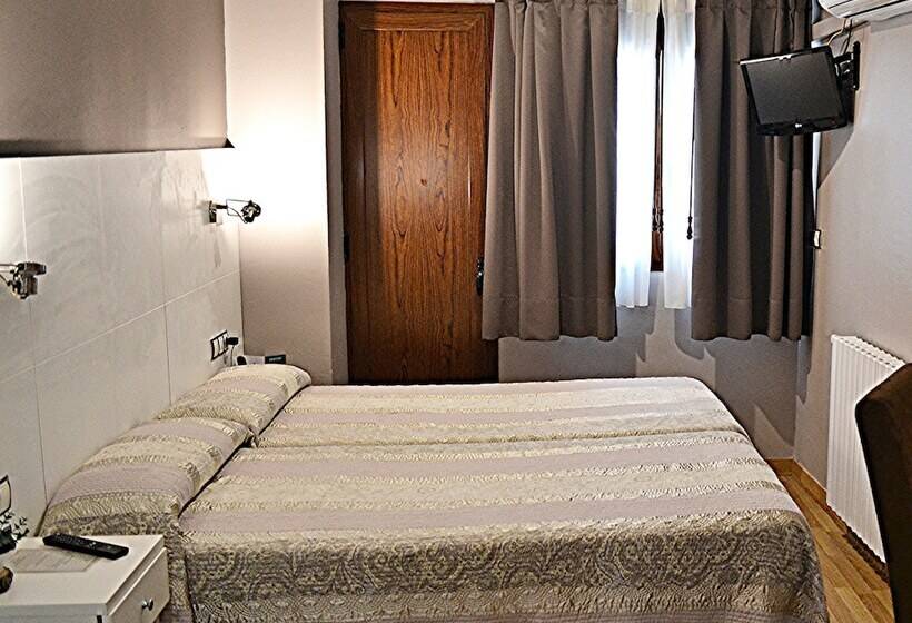 اتاق استاندارد, El Acebo