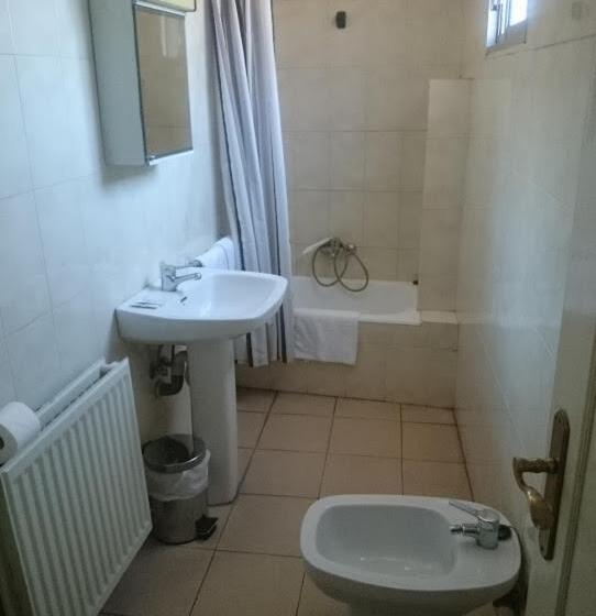 اتاق استاندارد یک نفره, Hostal El Centro