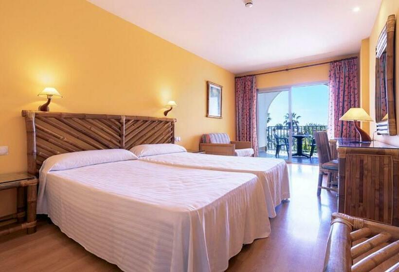 Standard Room with Terrace, Moon Dreams Roquetas (ex Roquetas Beach)